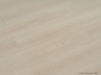 816 Дуб Ванильный