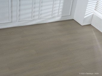 815 Дуб Кремовый